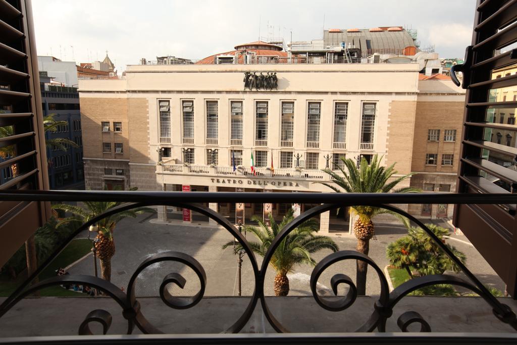 38 Viminale Street Hotel Рим Екстериор снимка